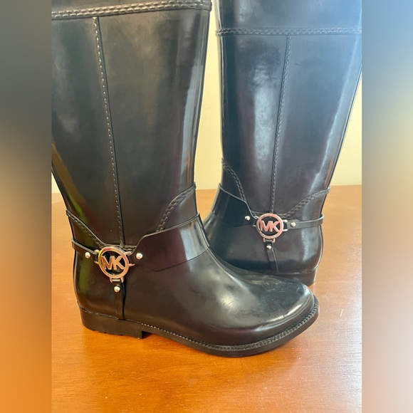 Michael Khors Rain Boots Color Black Female Size 10 - Picture 2 of 4